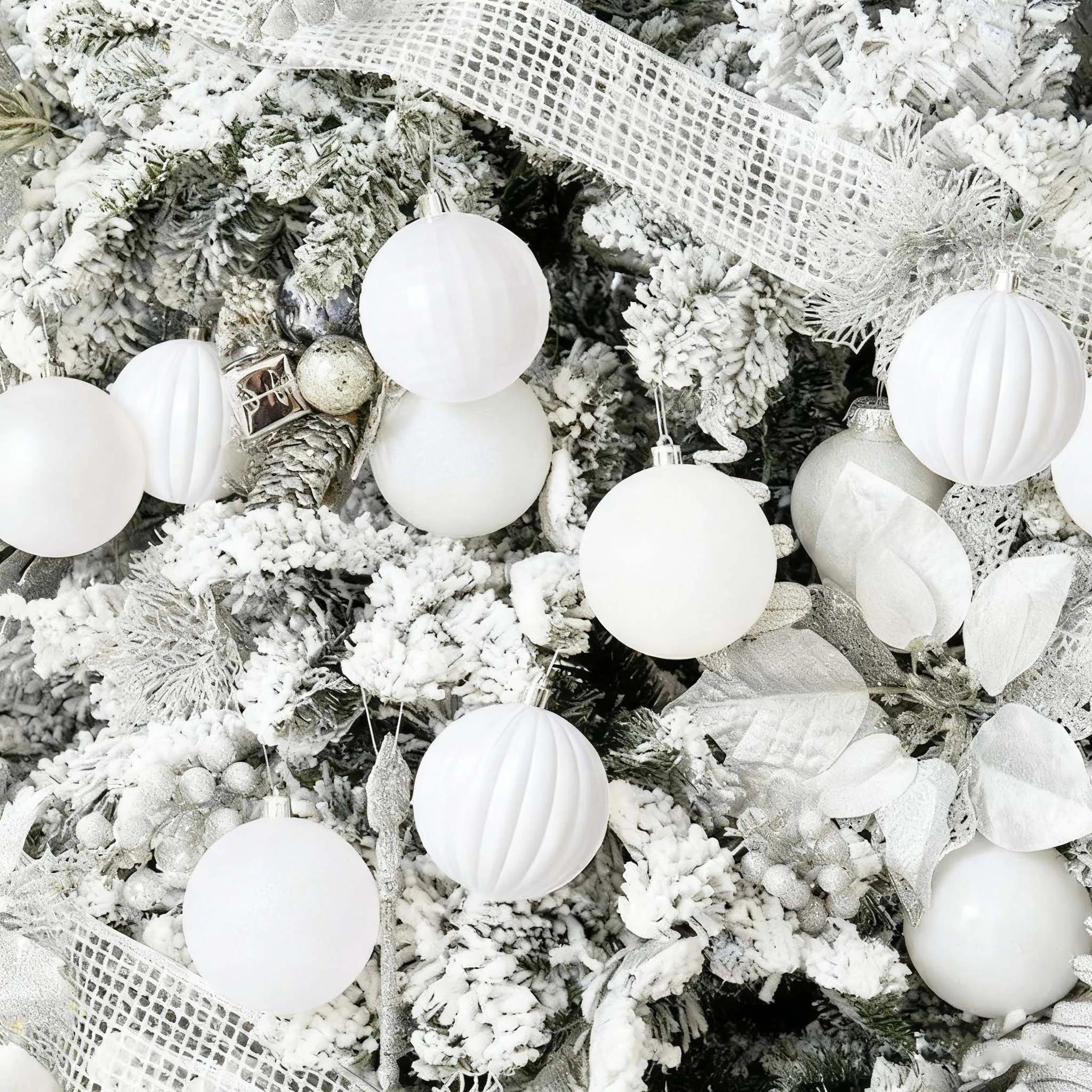 Classic Christmas Balls (36 pcs)